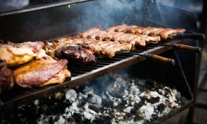 What Are the Best Meats for a Barbecue?