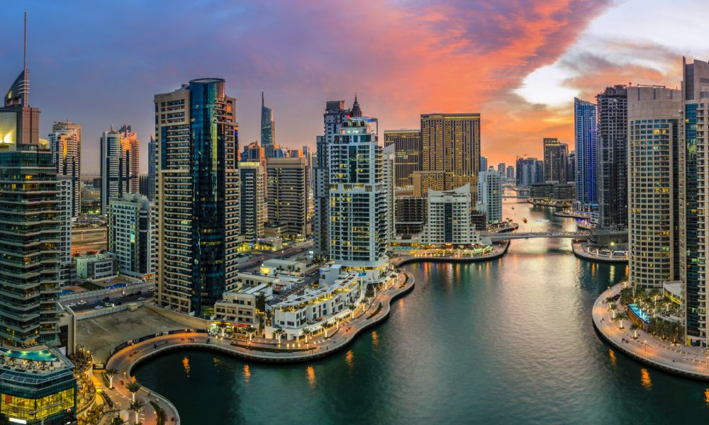 How to Transition from a Free Zone to Mainland Company in the UAE